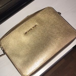 Michael Kors Crossbody Purse